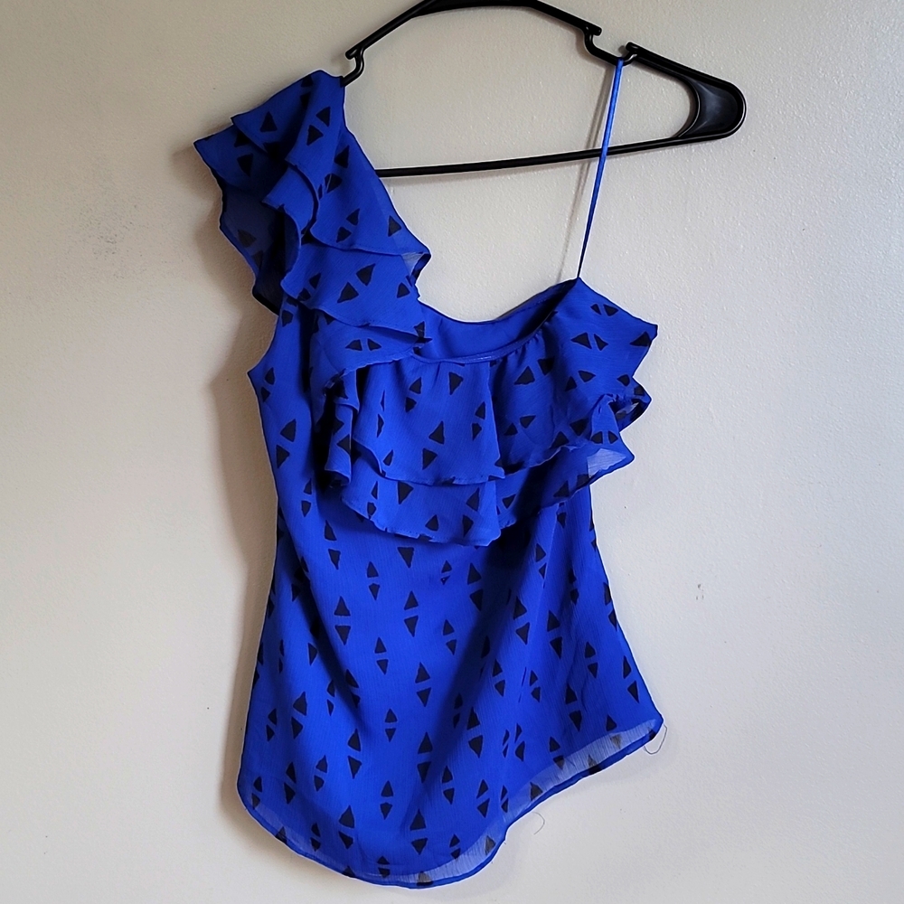 Single Shoulder Tank